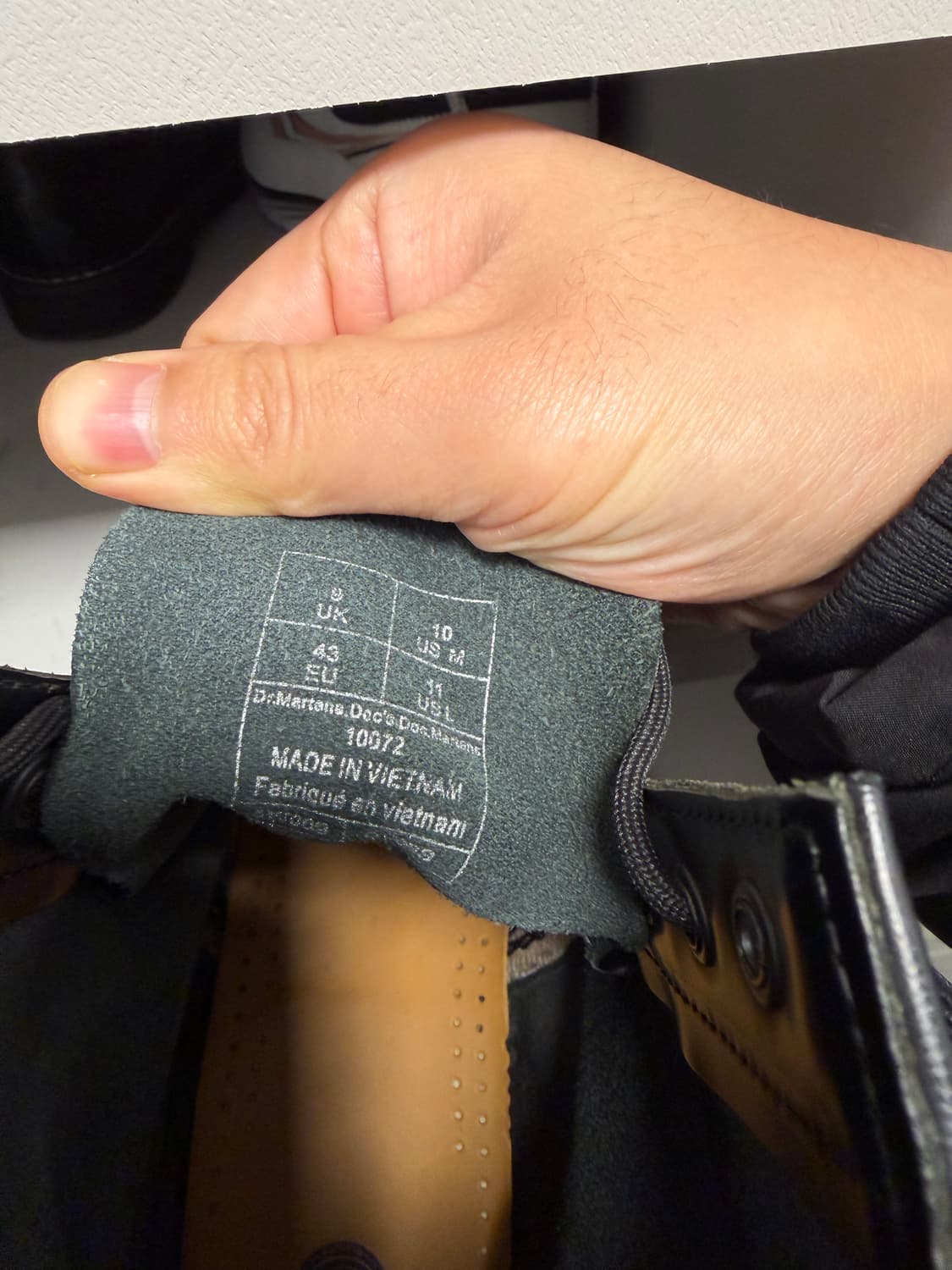 닥터마틴 1460 스무스레더 uk9 상품이미지10