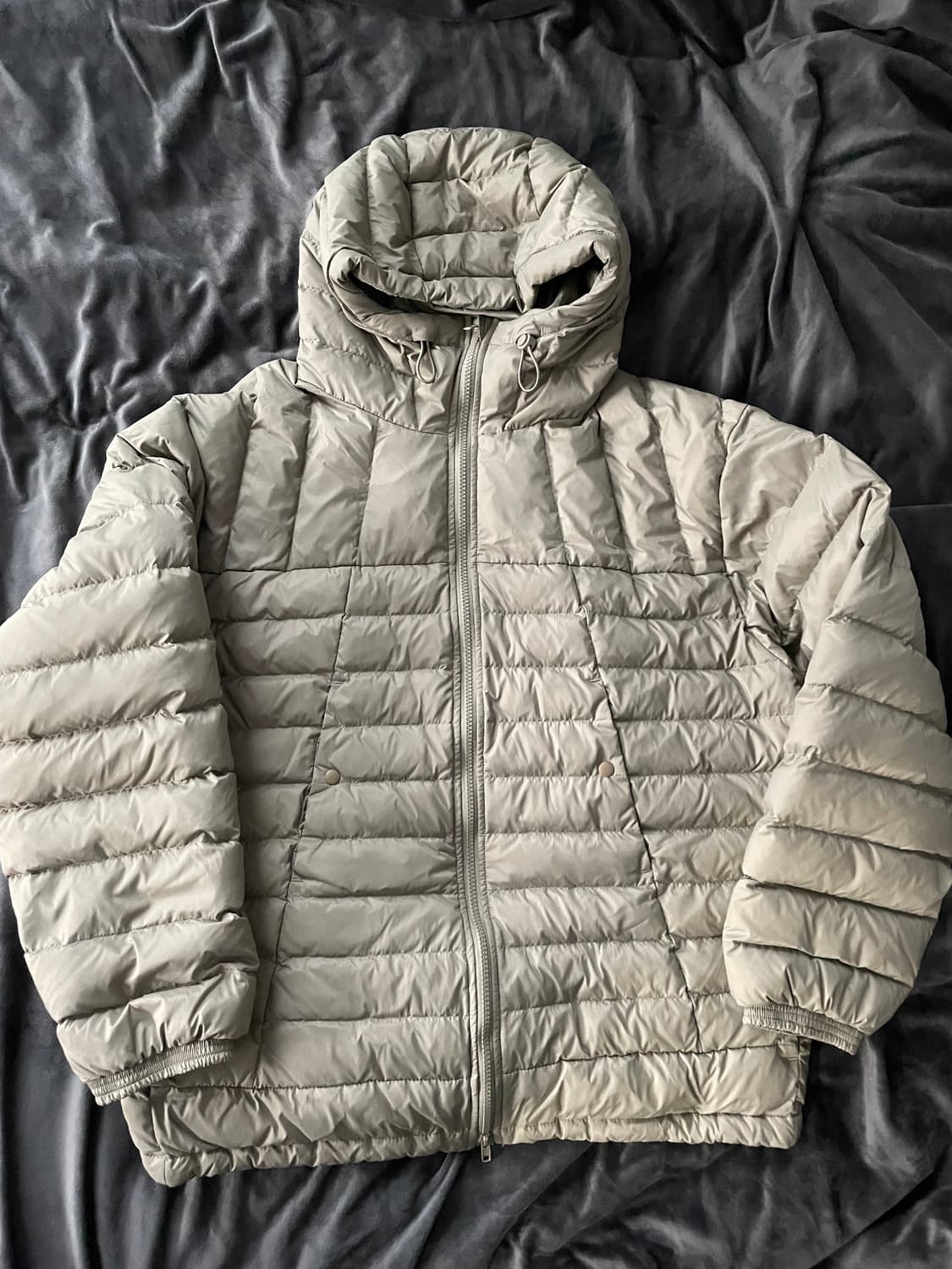 밀로 아카이브 라이트 솔린 경량 패딩 카키 그레이 L 상품이미지1