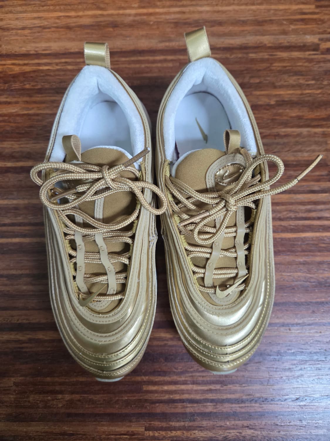 나이키 에어맥스 97 메탈릭골드 240 상품이미지3