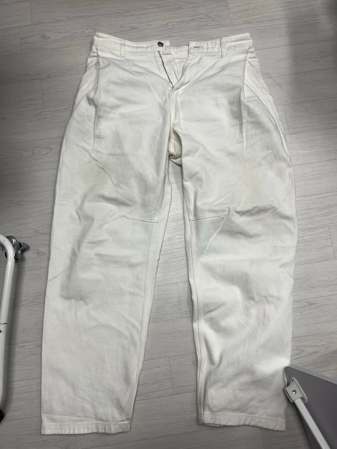 쿠어 딥플리츠 커브드 팬츠 상품이미지1