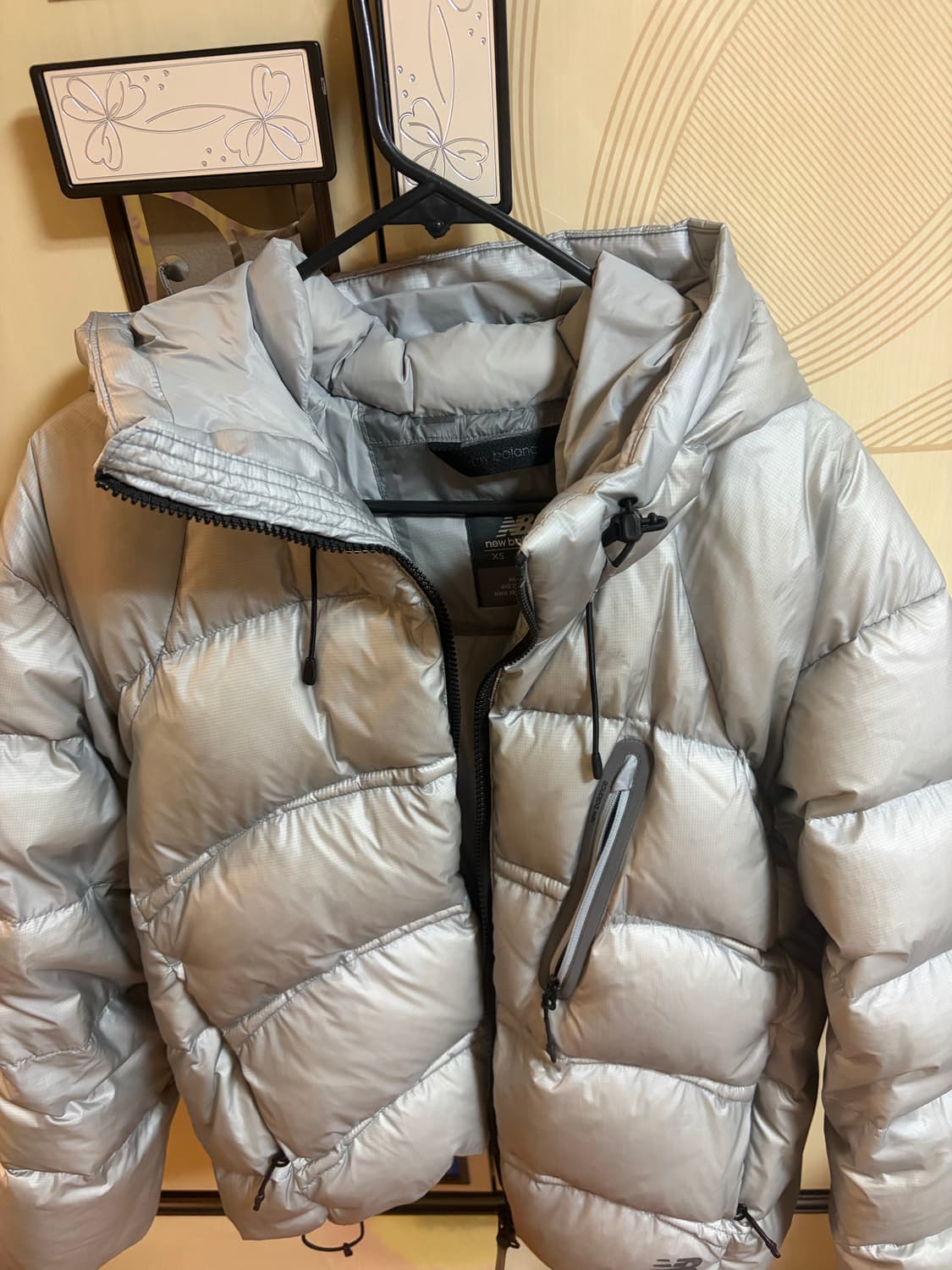 뉴발란스 플라잉 77 슈퍼라이트 후드형 헤비구스다운 상품이미지3