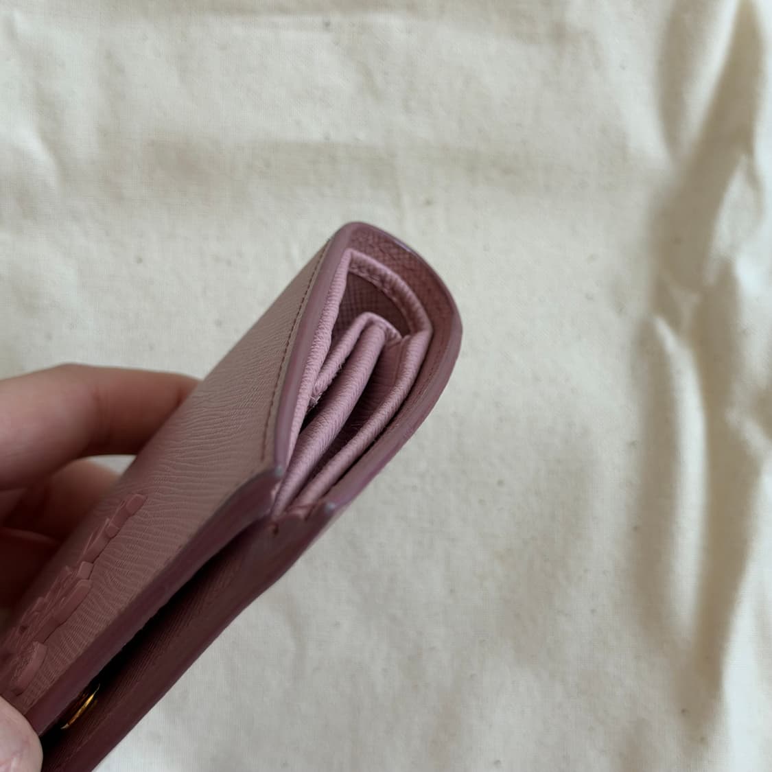 프라다 반지갑 핑크 상품이미지2