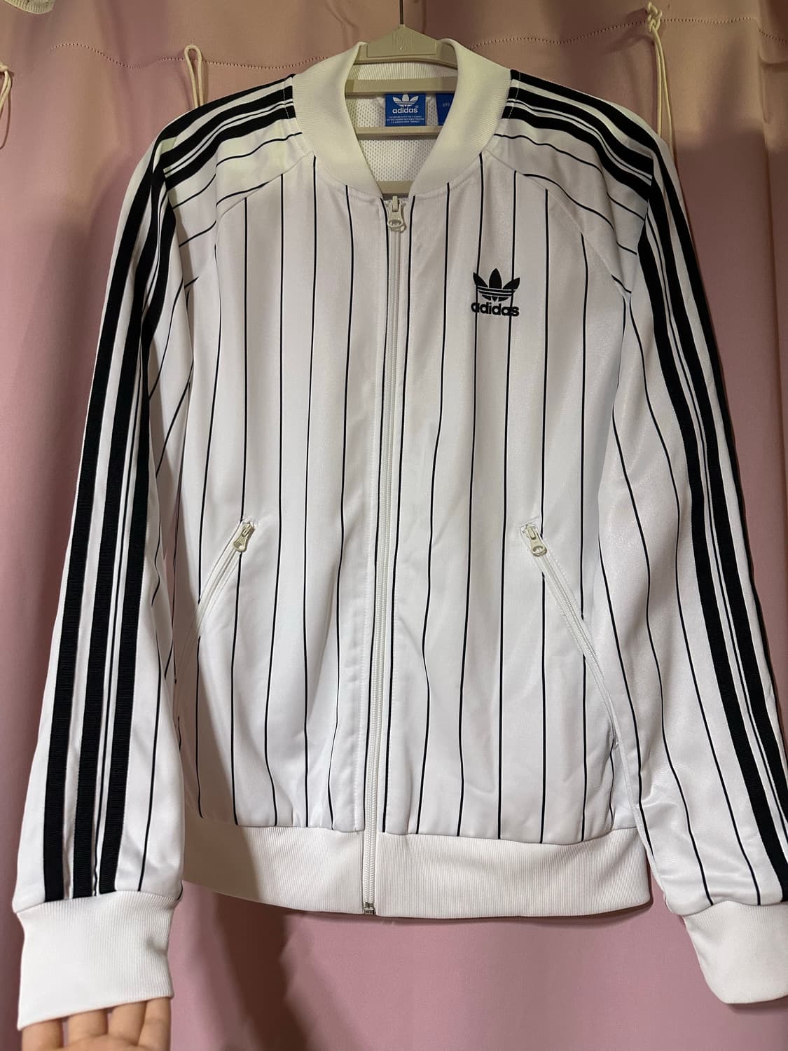 아디다스져지 아디다스 슈퍼걸 스트라이프 트랙탑 집업 아디다스 오레오 흰검 상품이미지3