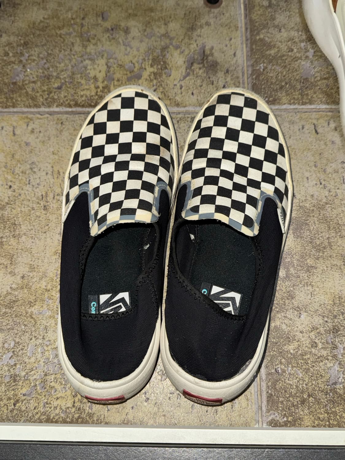 반스 컴피쿠시 원 체커보드 블랙 250 상품이미지1