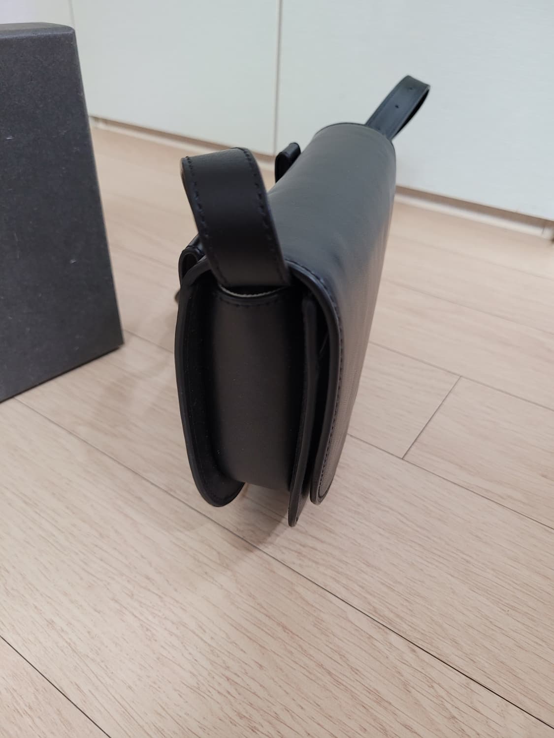 엘바테게브 Elbategev 미니백 블랙 (크로스백)  상품이미지4