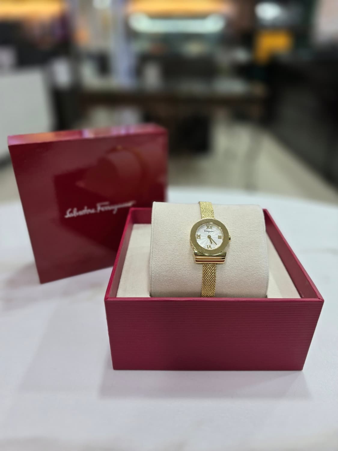 [정품] 페라가모 간치니 22mm 시계 상품이미지2