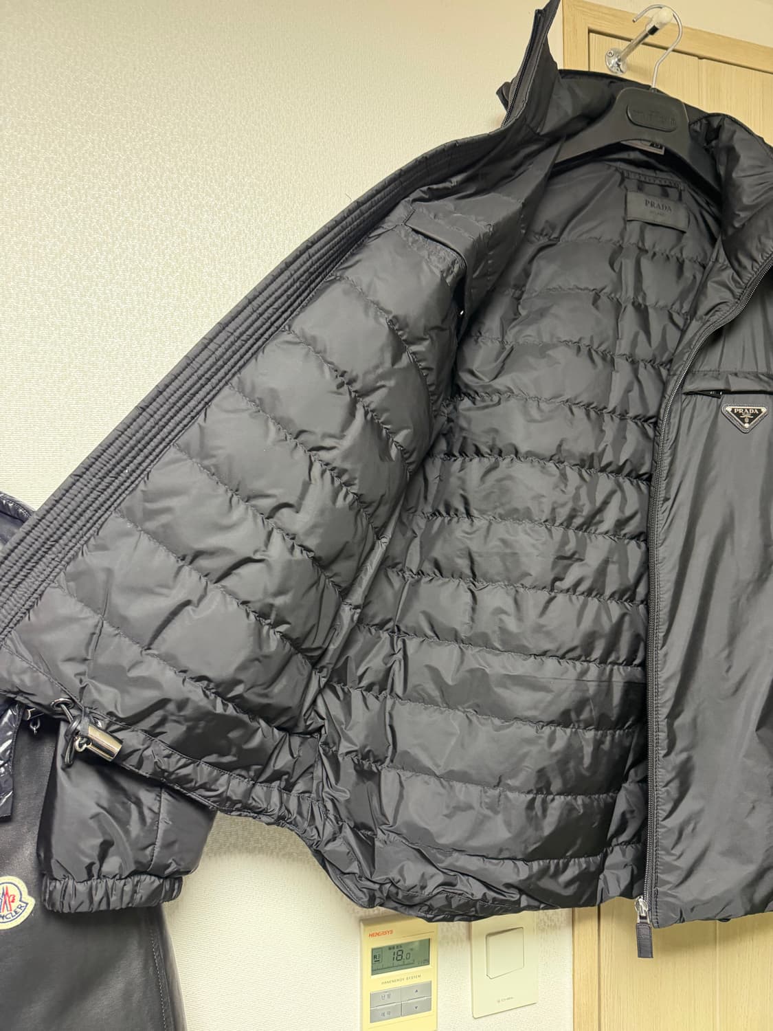 [50] 프라다 SGN955 패딩 상품이미지5