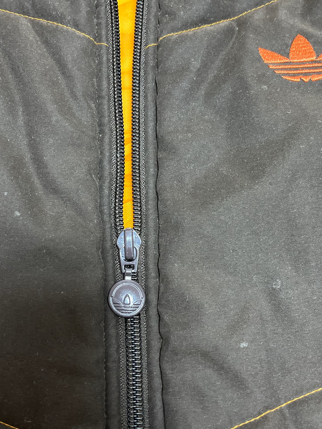 아디다스 브라운 패딩 조끼 L 상품이미지3