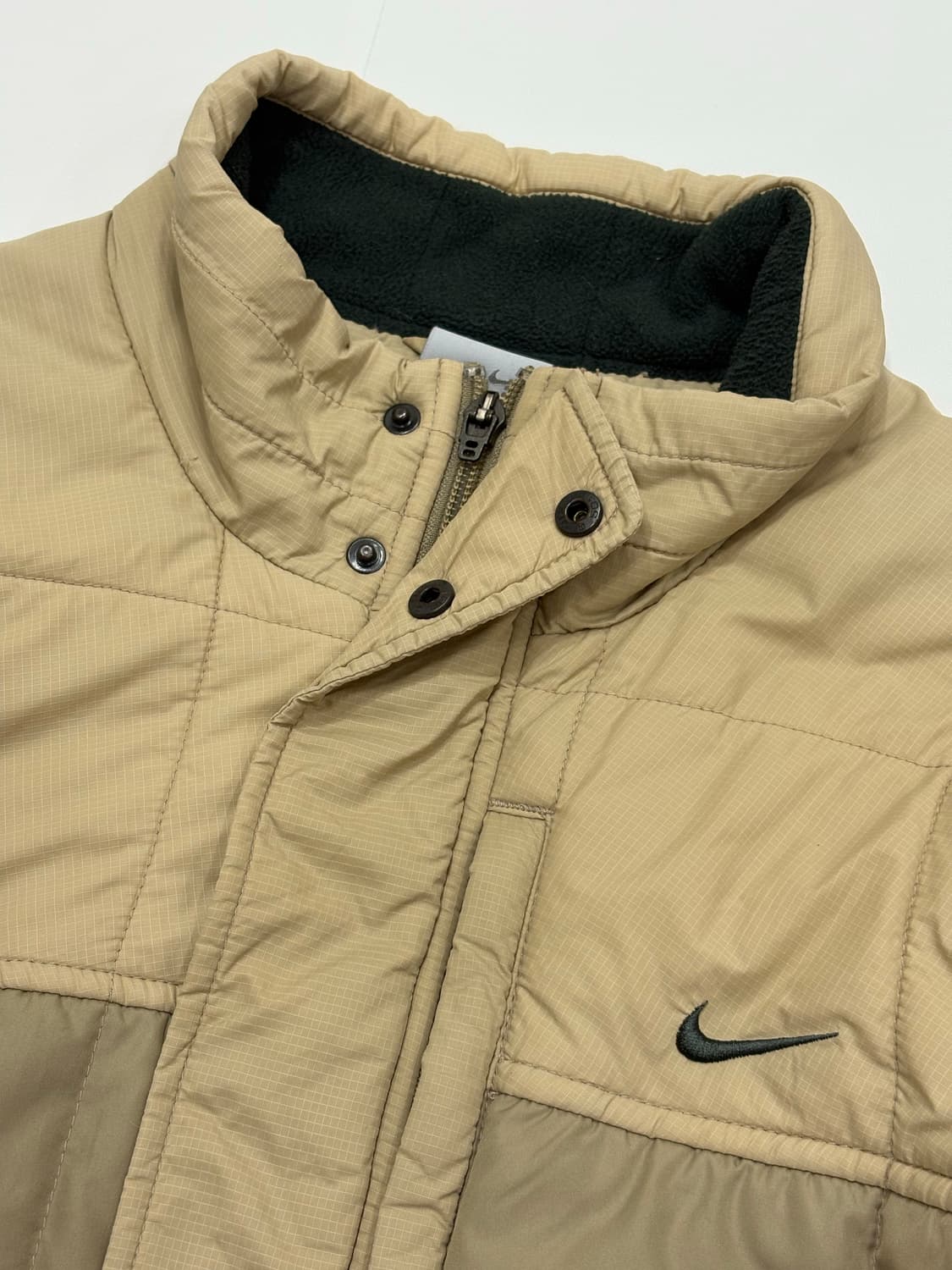 Nike 나이키 베이지 퀄팅 점퍼 상품이미지4