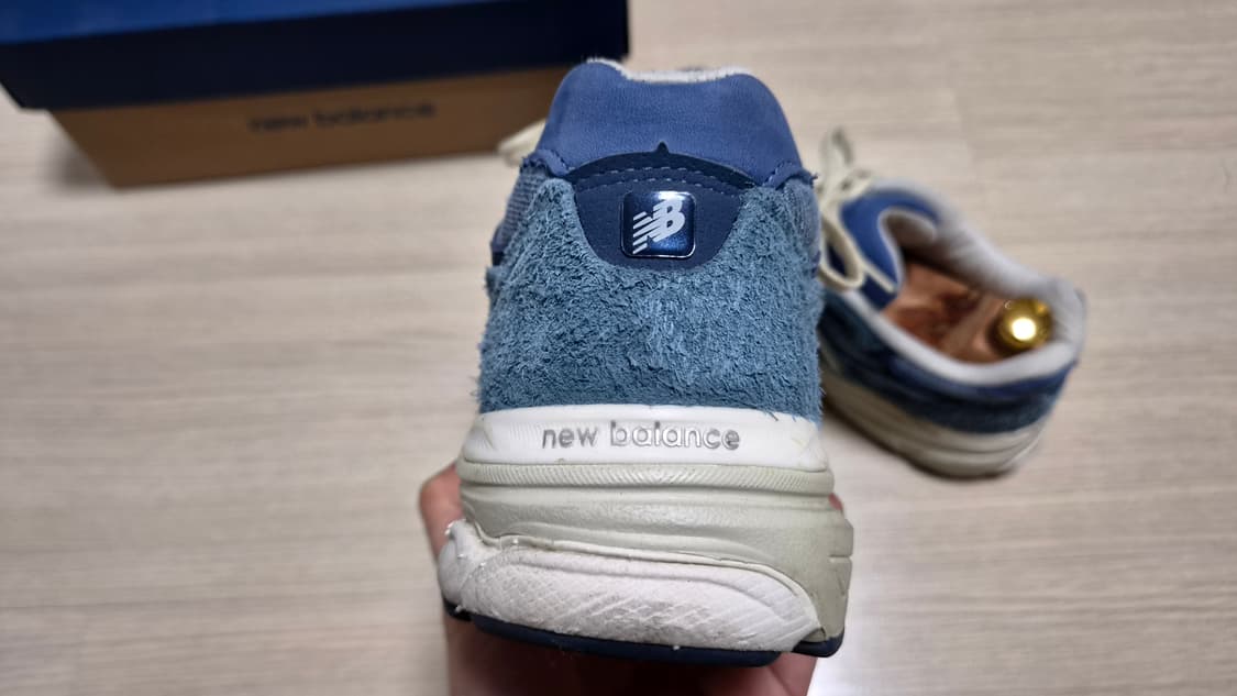 뉴발란스 x 리바이스 990 v3 상품이미지3