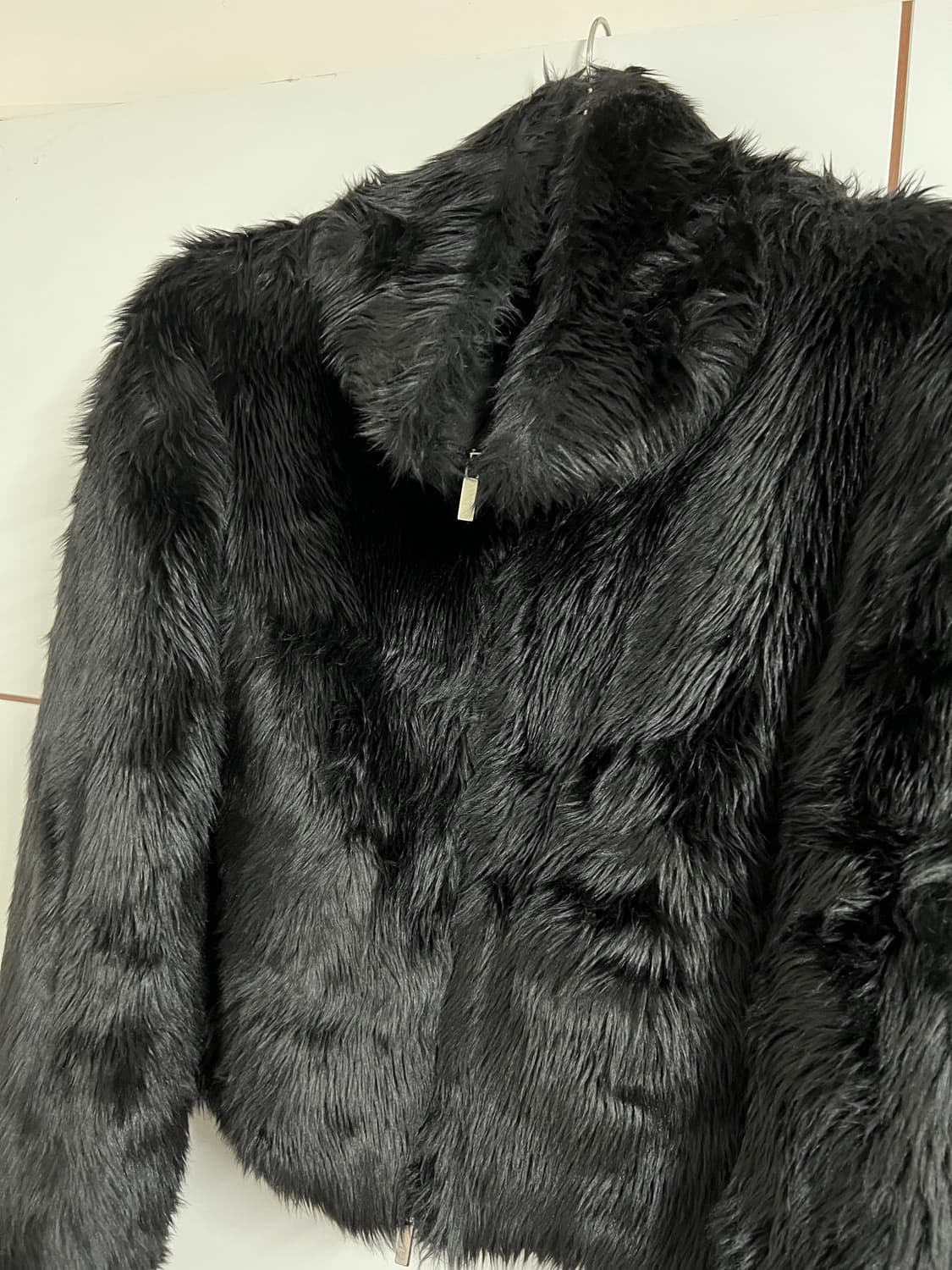 [트리밍버드]하이넥 퍼 자켓 블랙 상품이미지4