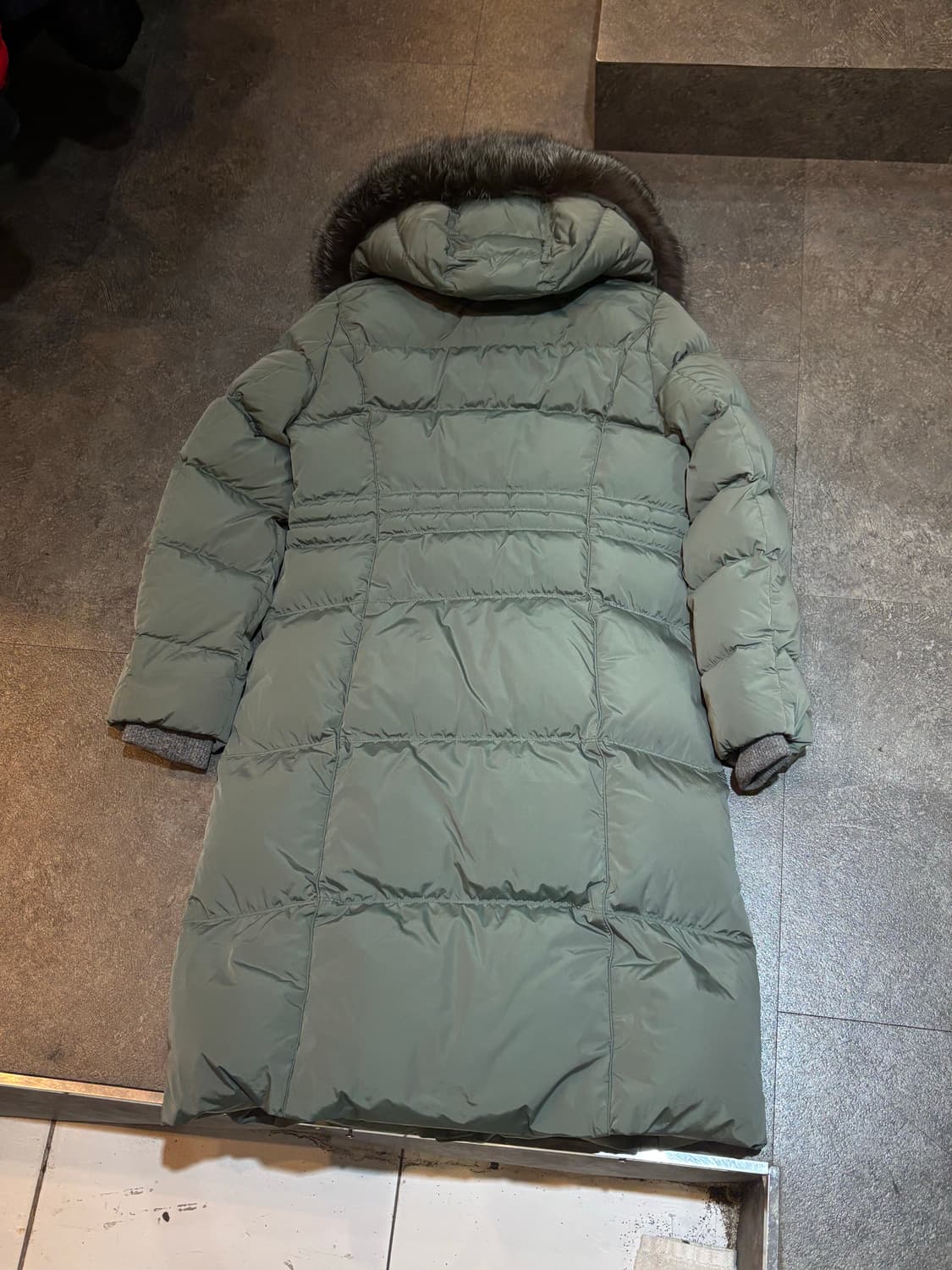 ODV 여성 구스다운 롱패딩 55사이즈 상품이미지3