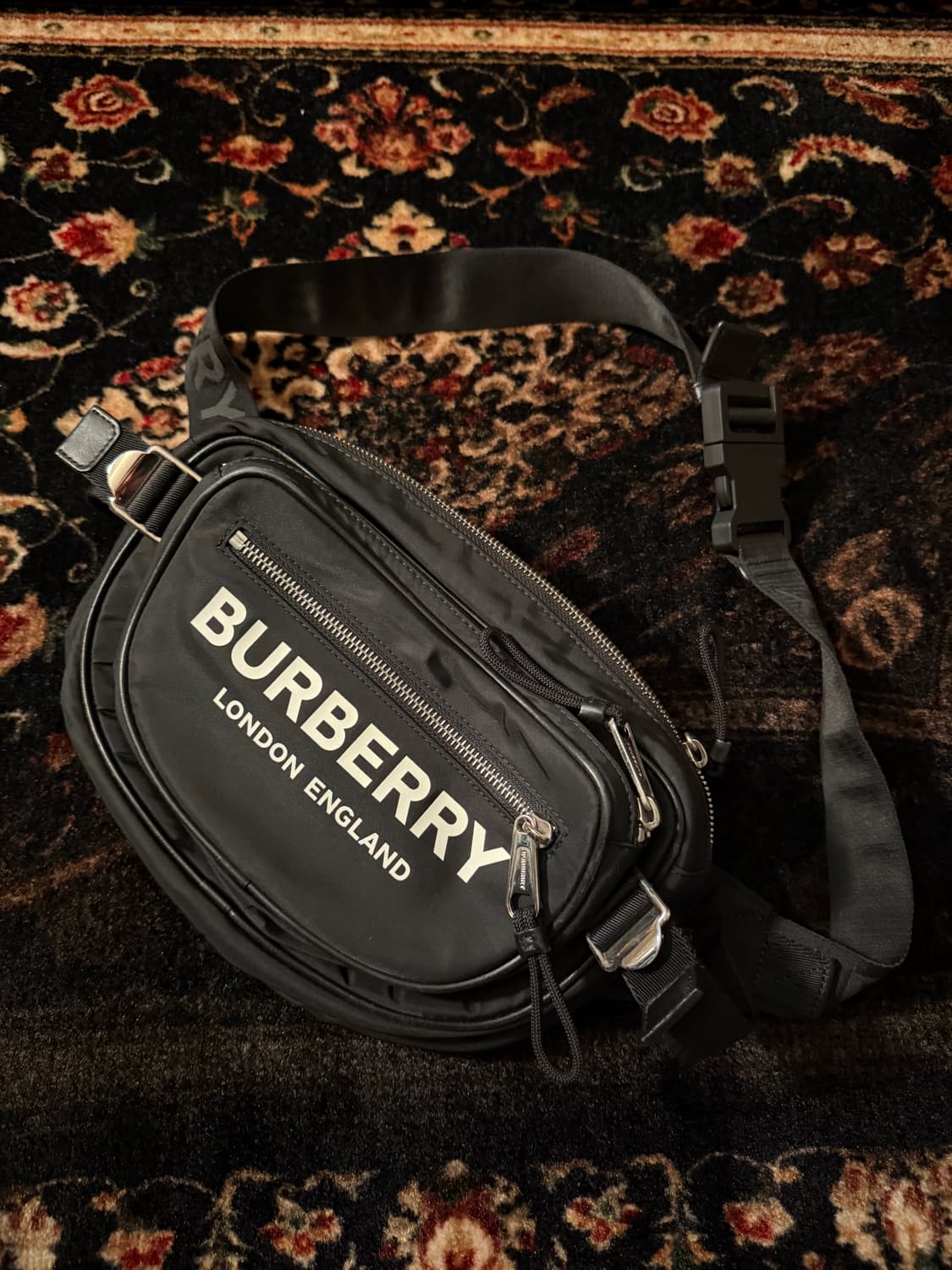 버버리 힙색 상품이미지2