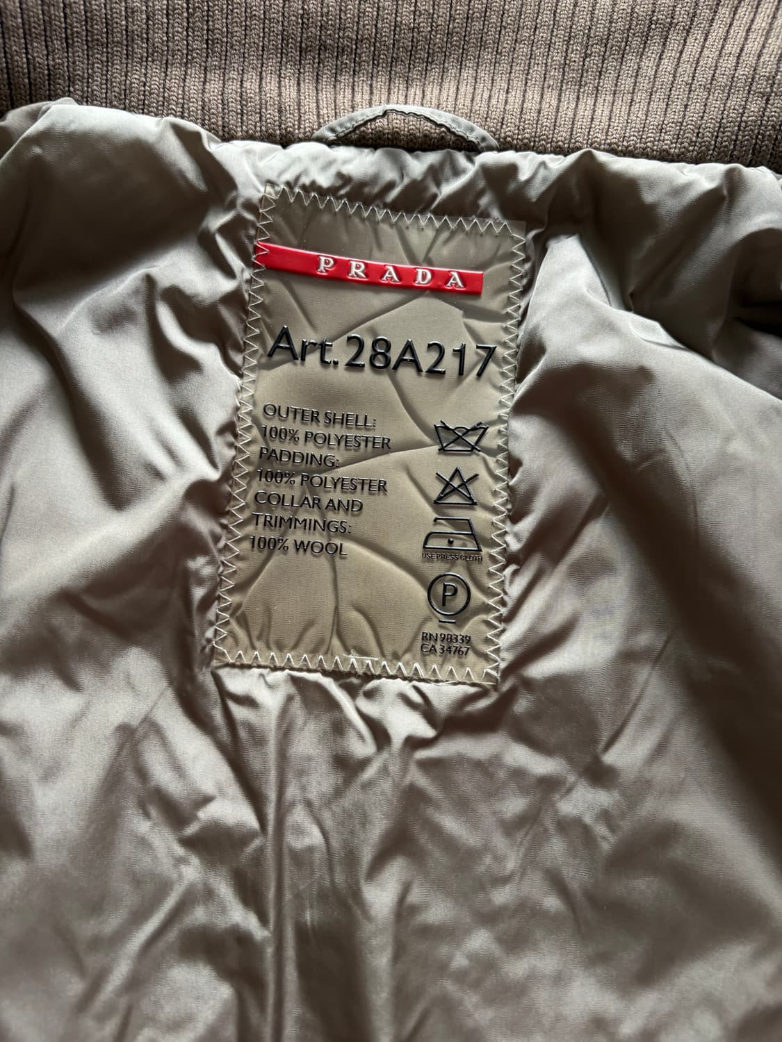 프라다 스포츠 고어텍스 자켓 상품이미지4