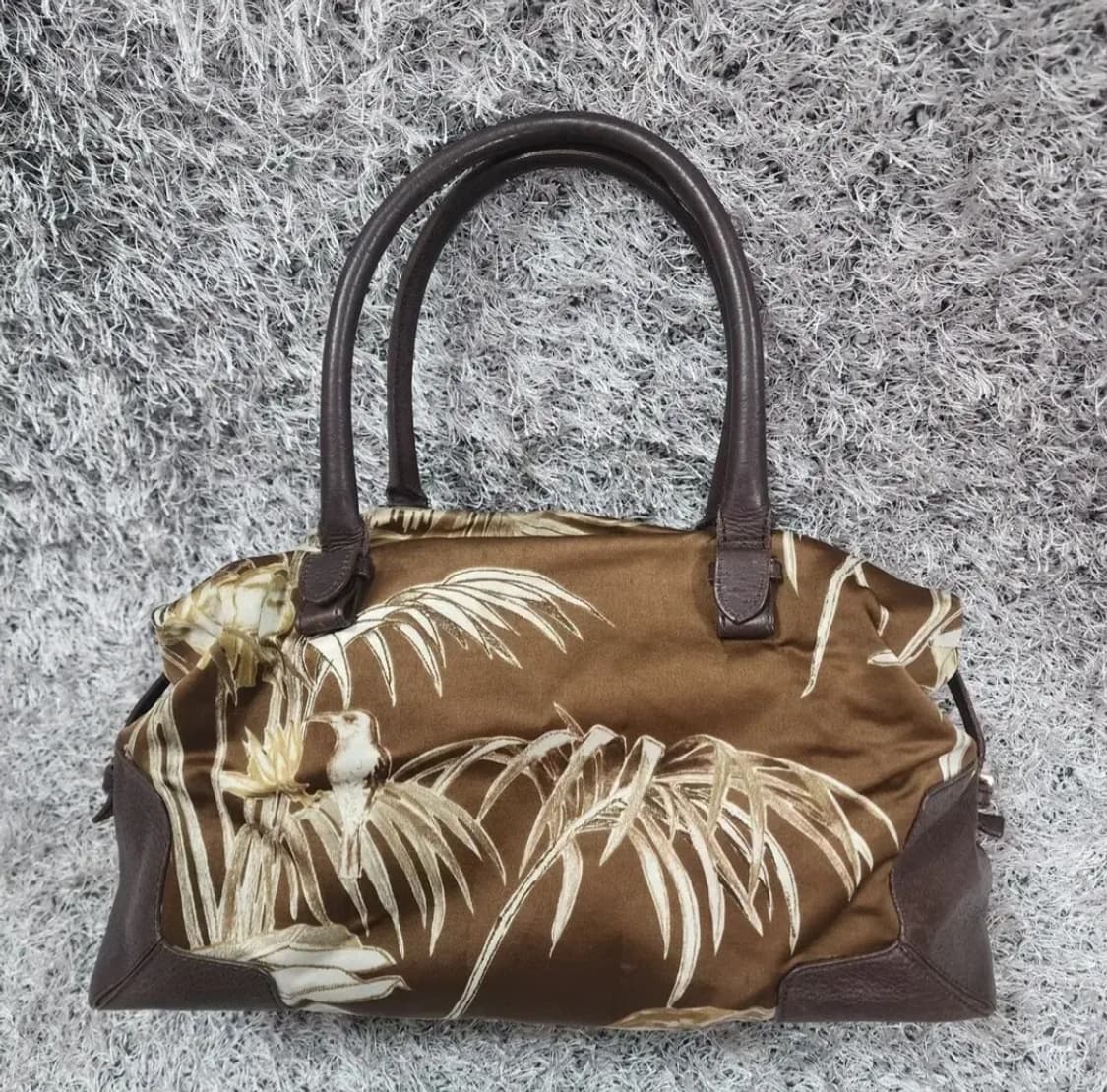 페라가모 토트백 상품이미지1