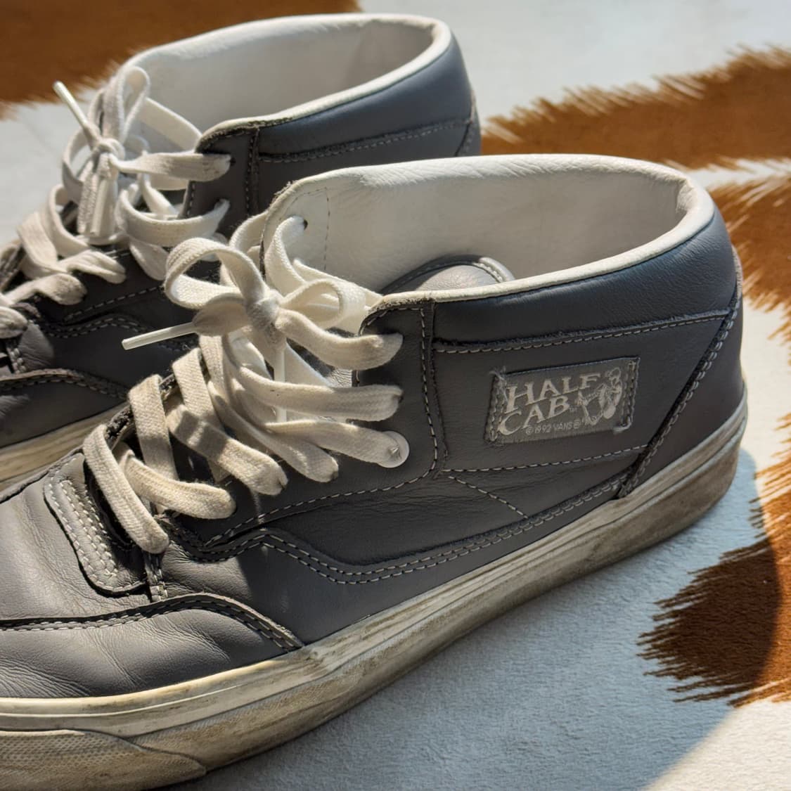 반스 하프캡 레더 그레이 (270) 33DX 애너하임 팩토리 상품이미지2