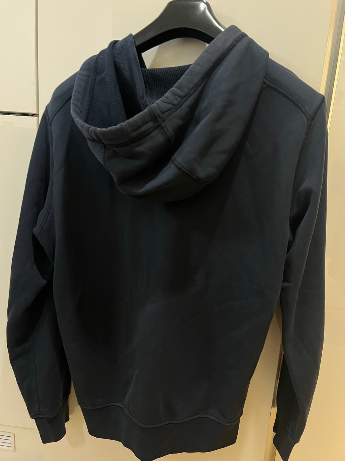 24ss 스톤아일랜드 네이비 후드집업 M 상품이미지2