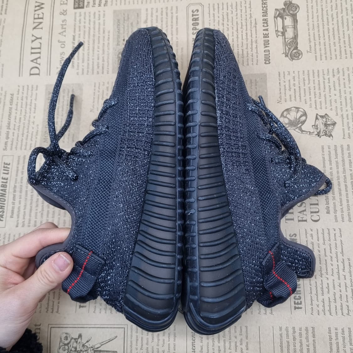 아디다스 이지부스트 350 V2 운동화 220 상품이미지5