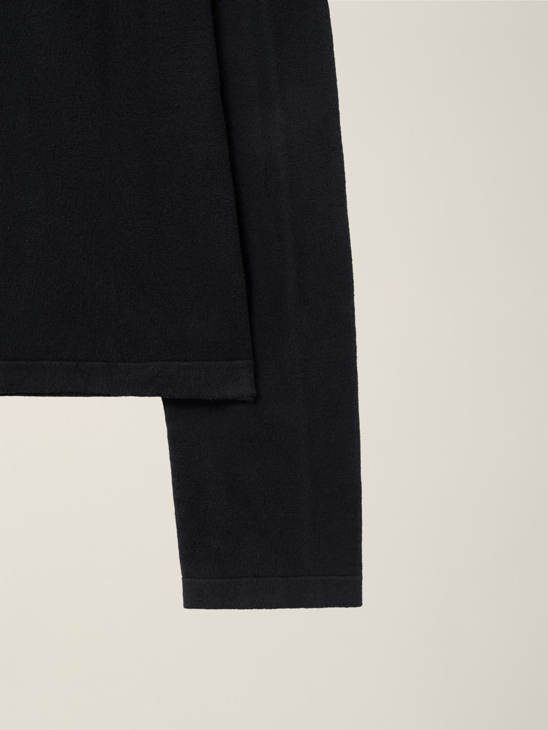 ESSENTIAL KNIT BLACK 누마레ee 긴팔 얇은 니트 상품이미지6