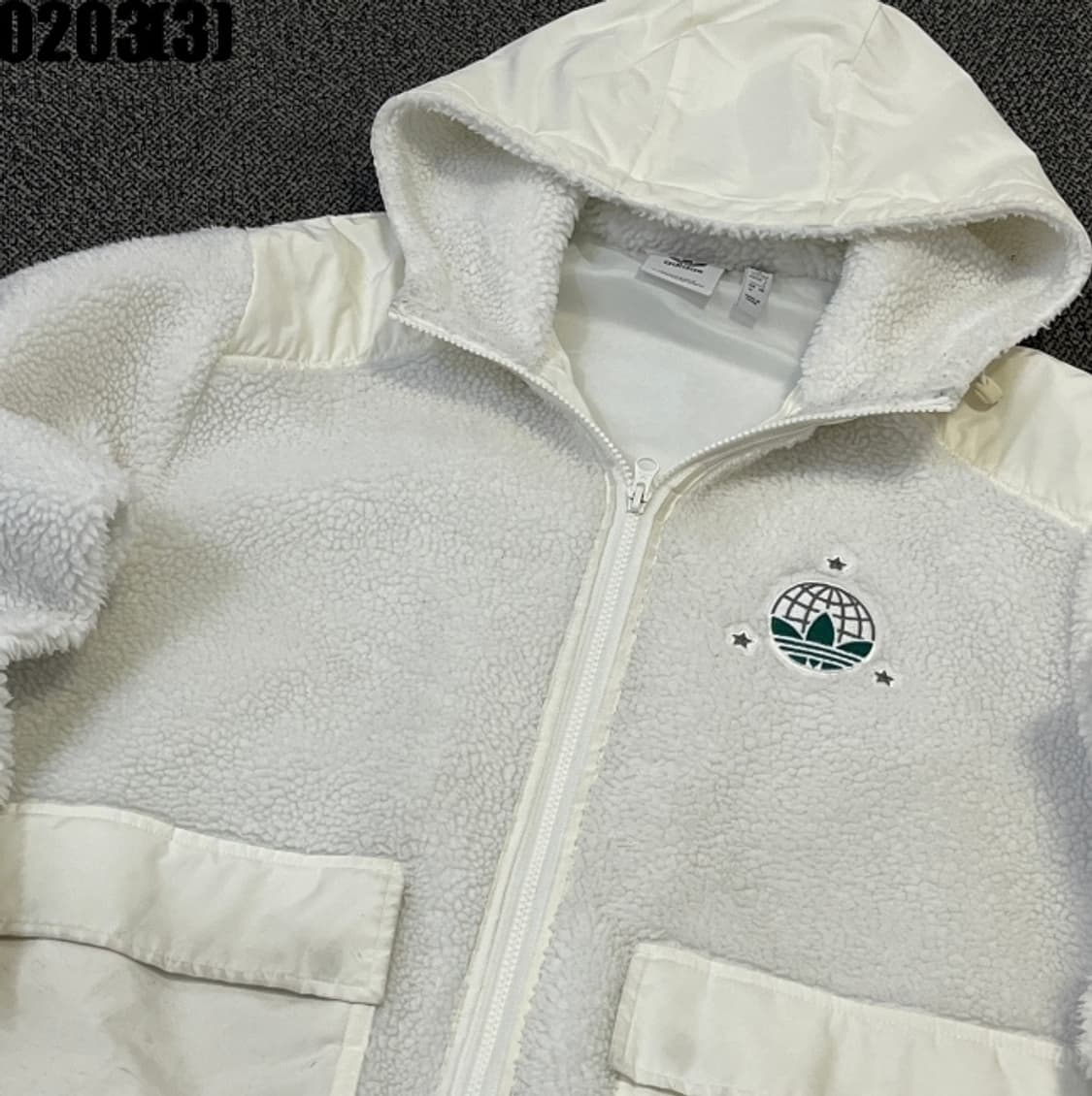 아디다스 플리스 후드 자켓 상품이미지2