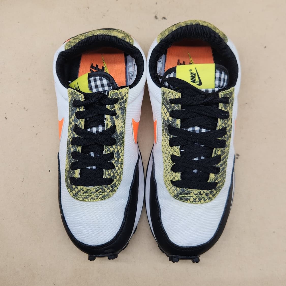 나이키 데이브레이크 토탈오렌지 운동화245  상품이미지2