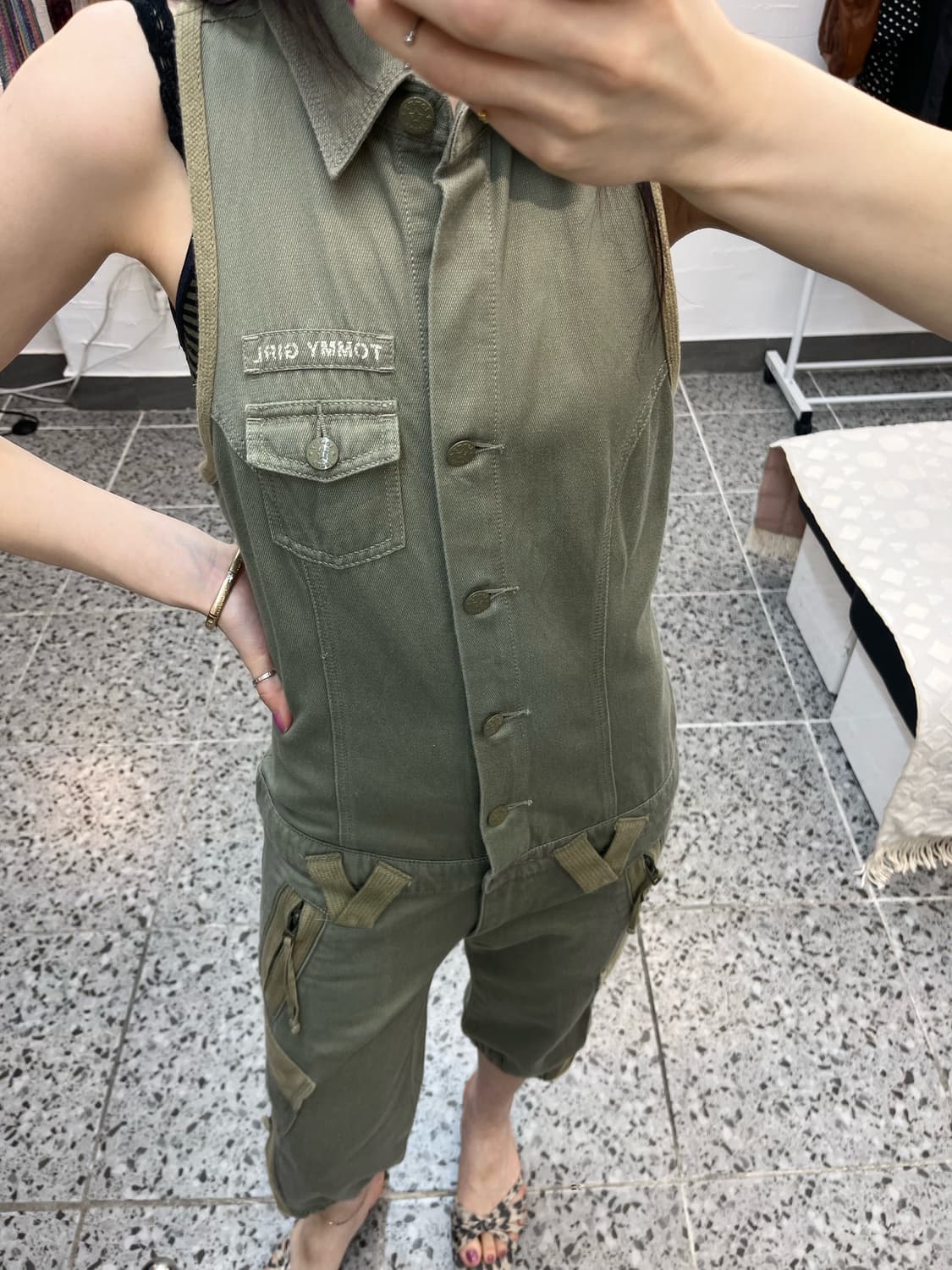 타미 카키 미디 오버롤팬츠 상품이미지1