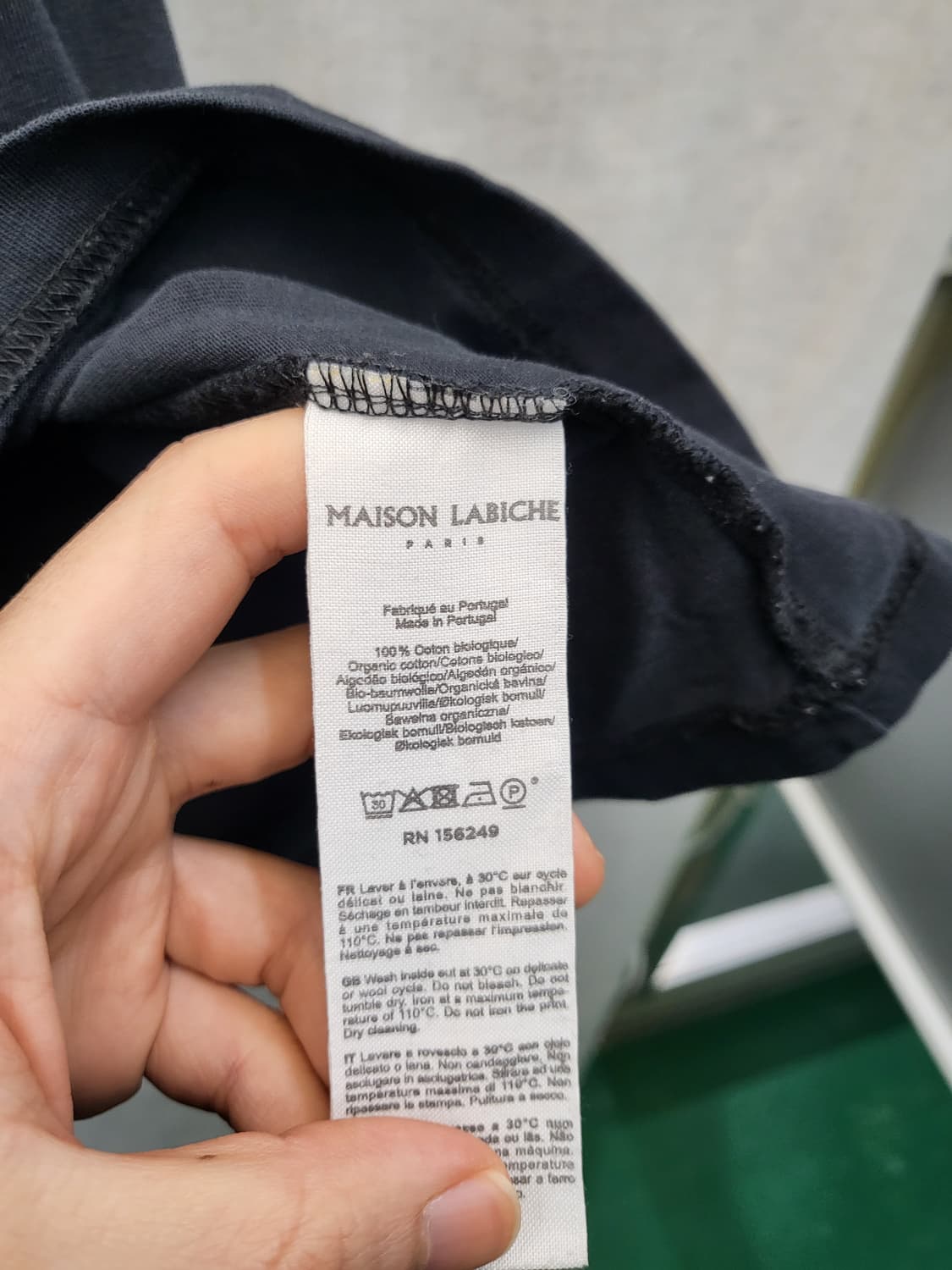 메종 라비쉐 블랙 반팔 티셔츠 상품이미지4