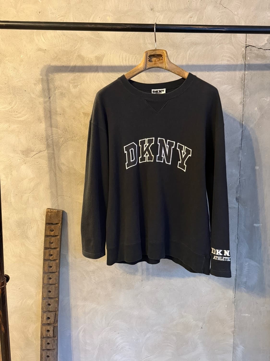 DKNY 그래픽 맨투맨 66~77 상품이미지9