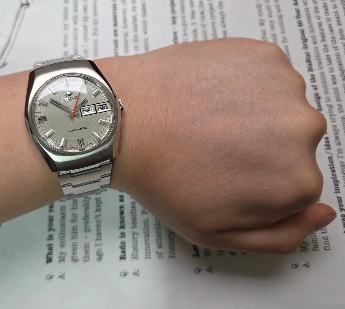 레어] 빈티지 애니카(Enicar) 데이데이트 실버판 오렌지초침 오토매틱 상품이미지9