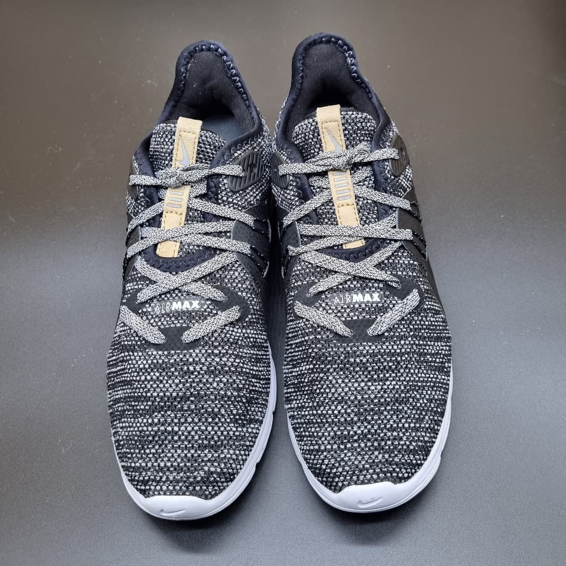 나이키 에어맥스 시퀀트3 여성운동화225 상품이미지2