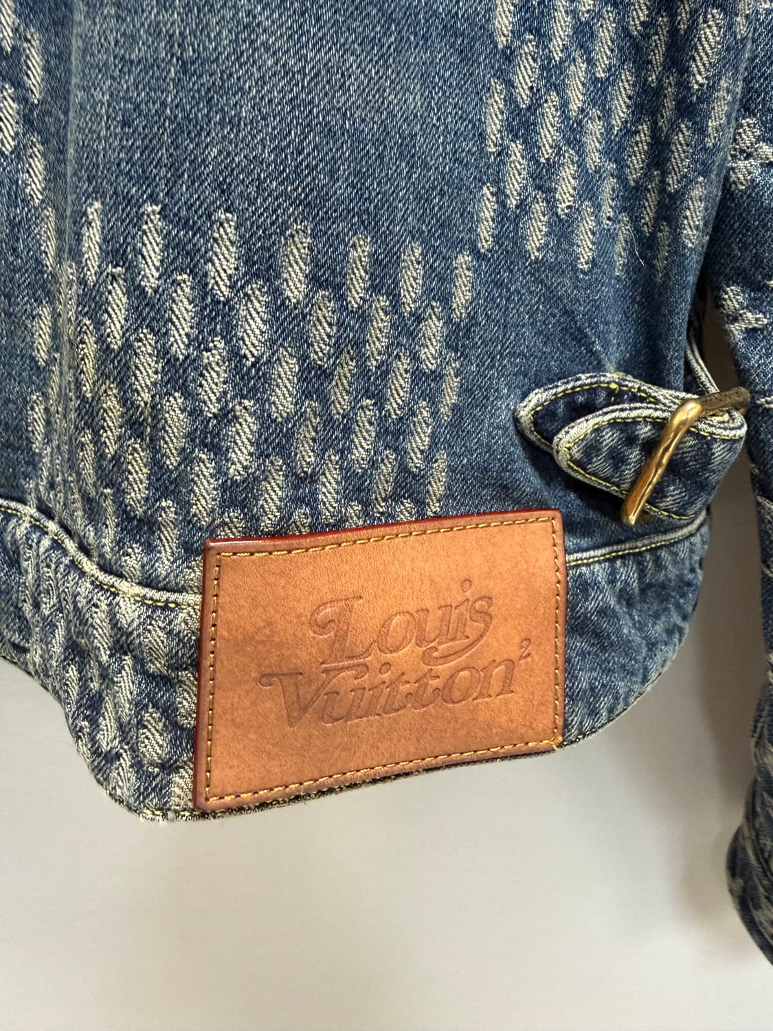 루이비통 니고 모노그램 데님 트러커 자켓 ( 105 ) 상품이미지7