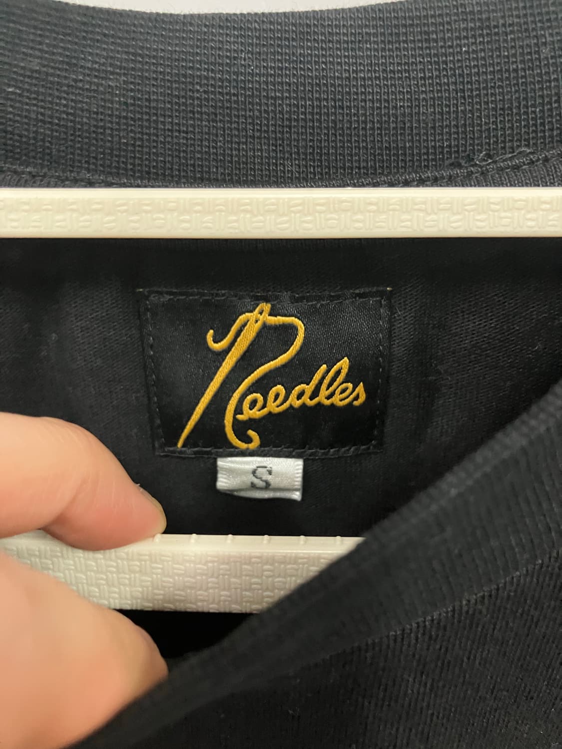 니들스 롱 슬리브 상품이미지2