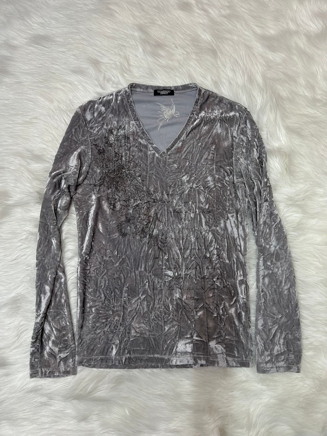 tornado mart velvet 토네이도마트 벨벳 롱슬리브 상품이미지1