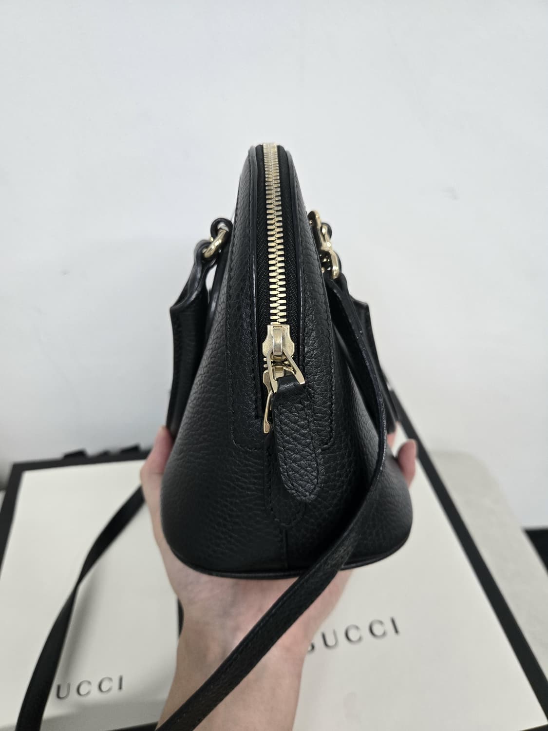 [보증서 정품]구찌 돔 인터로킹 크로스백 상품이미지4