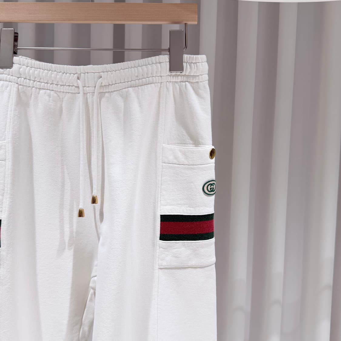 (A+/S) / 구찌 로고 웹 스트라이프 트레이닝 조거 팬츠 화이트 상품이미지4