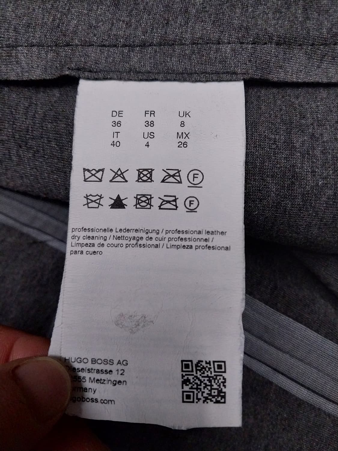 (새상품) 휴고보스 래더 크롭 후드자켓 상품이미지6