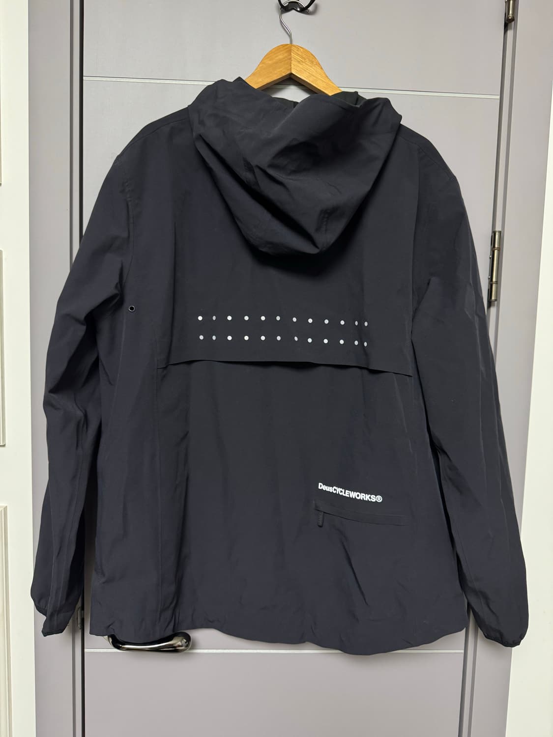 데우스 엑스 마키나 딜리버 테크 자켓 XL 블랙 상품이미지5