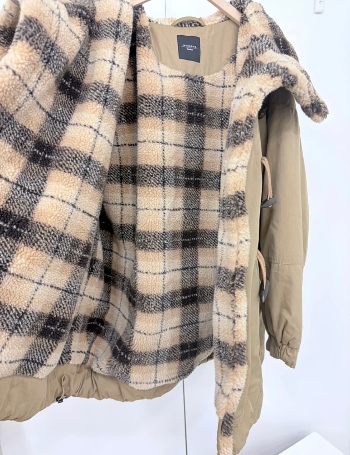 막스마라 위켄드 패딩 파카 24FW 상품이미지8