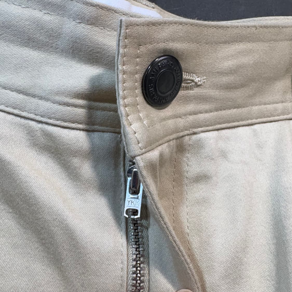 [L] AMI 아미 베이지 와이드 카고 팬츠 상품이미지3