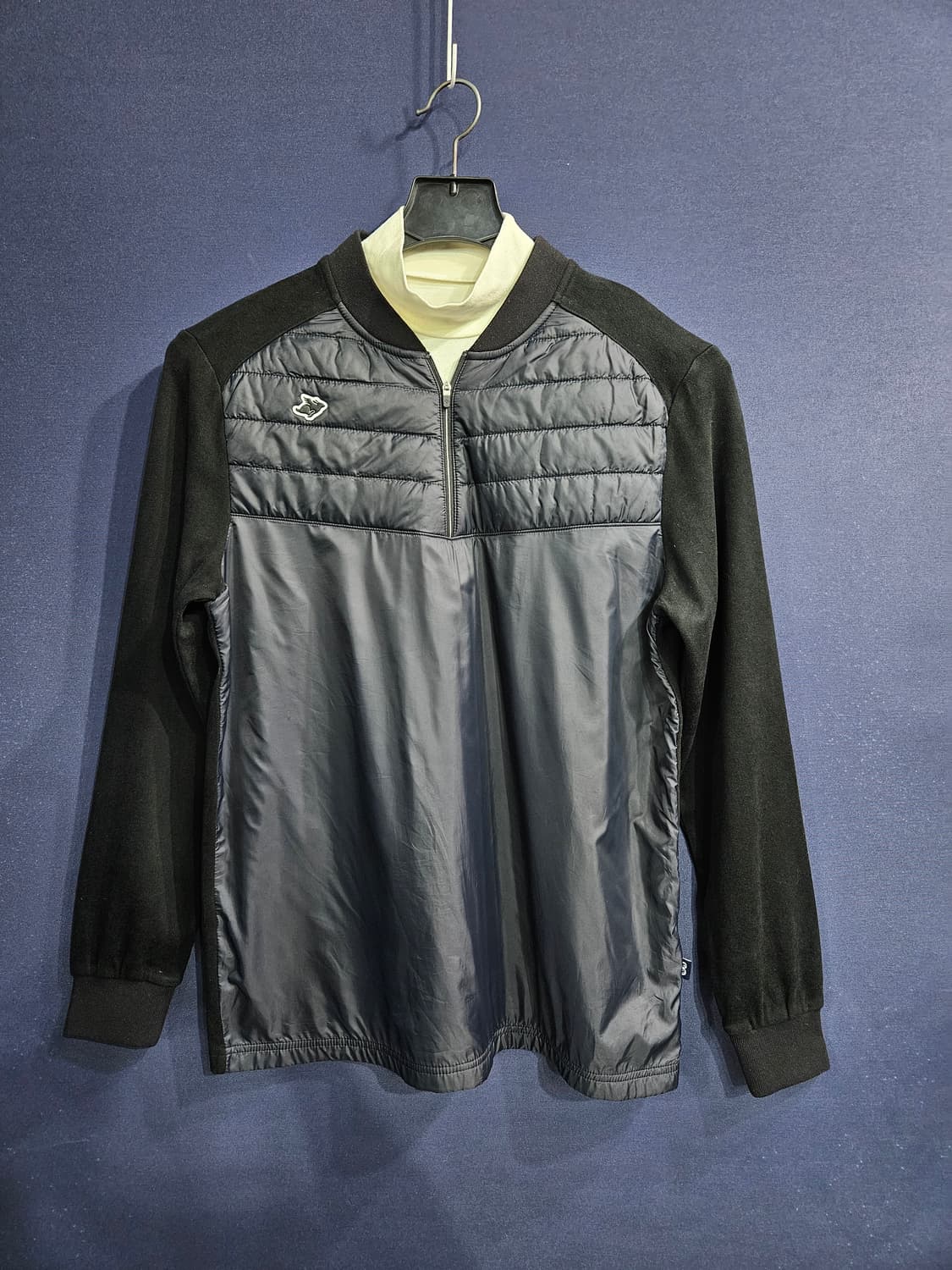 파리게이츠 블랙컬러 남성 슬림핏 100 골프 터틀넥  상품이미지1