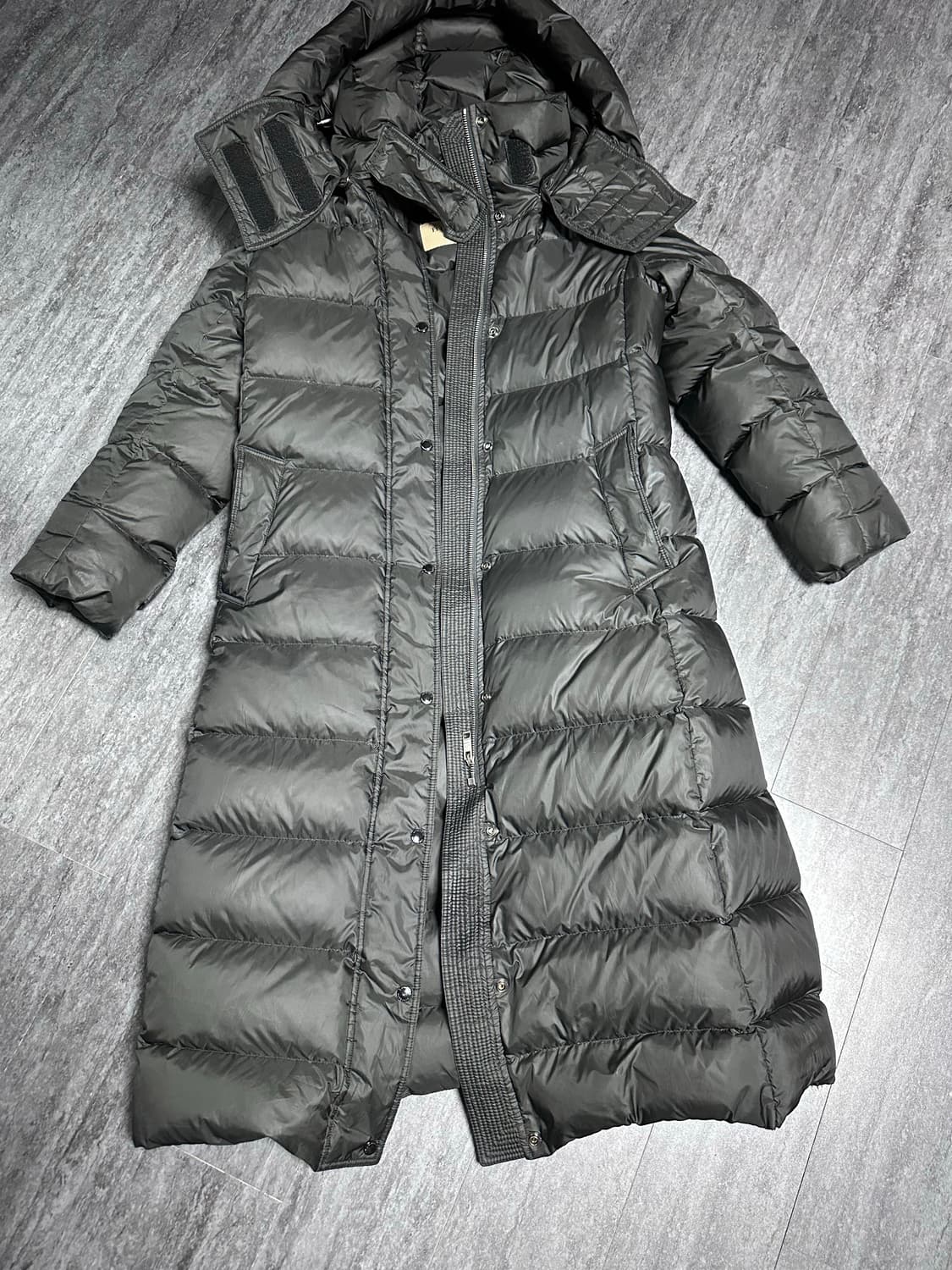 버버리 여성 롱패딩 M 블랙 상품이미지1