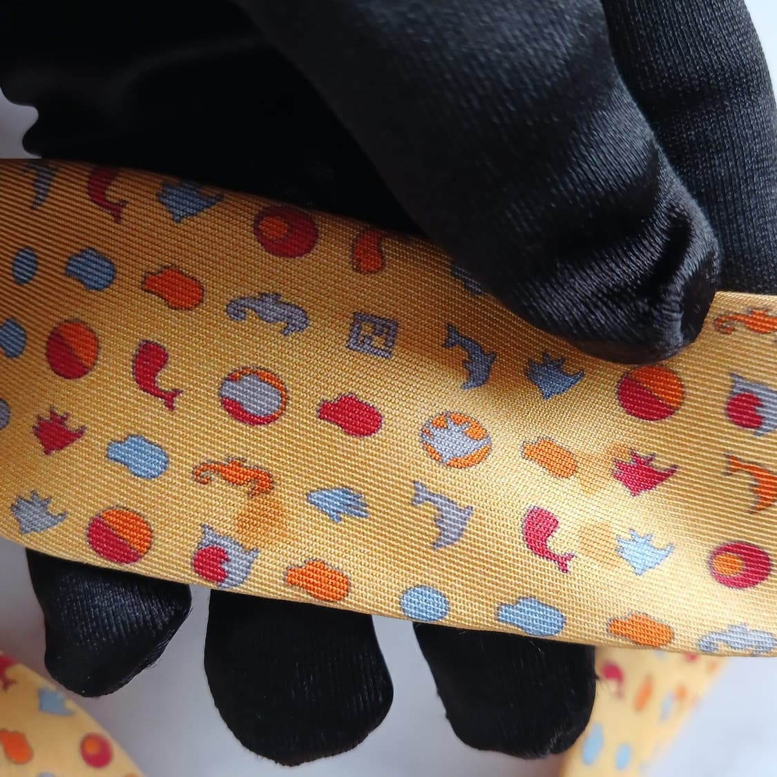 펜디 옐로우 어류 모티브 자카드 넥타이 9cm B등급 E924 상품이미지10