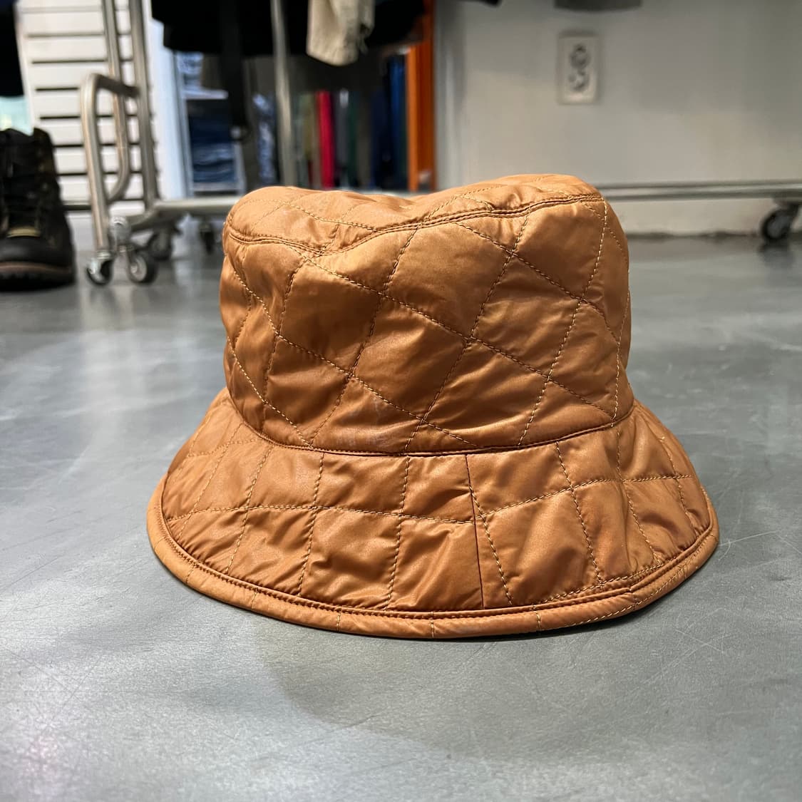  아크네스튜디오 퀼티드 버킷 햇 y15210 상품이미지4