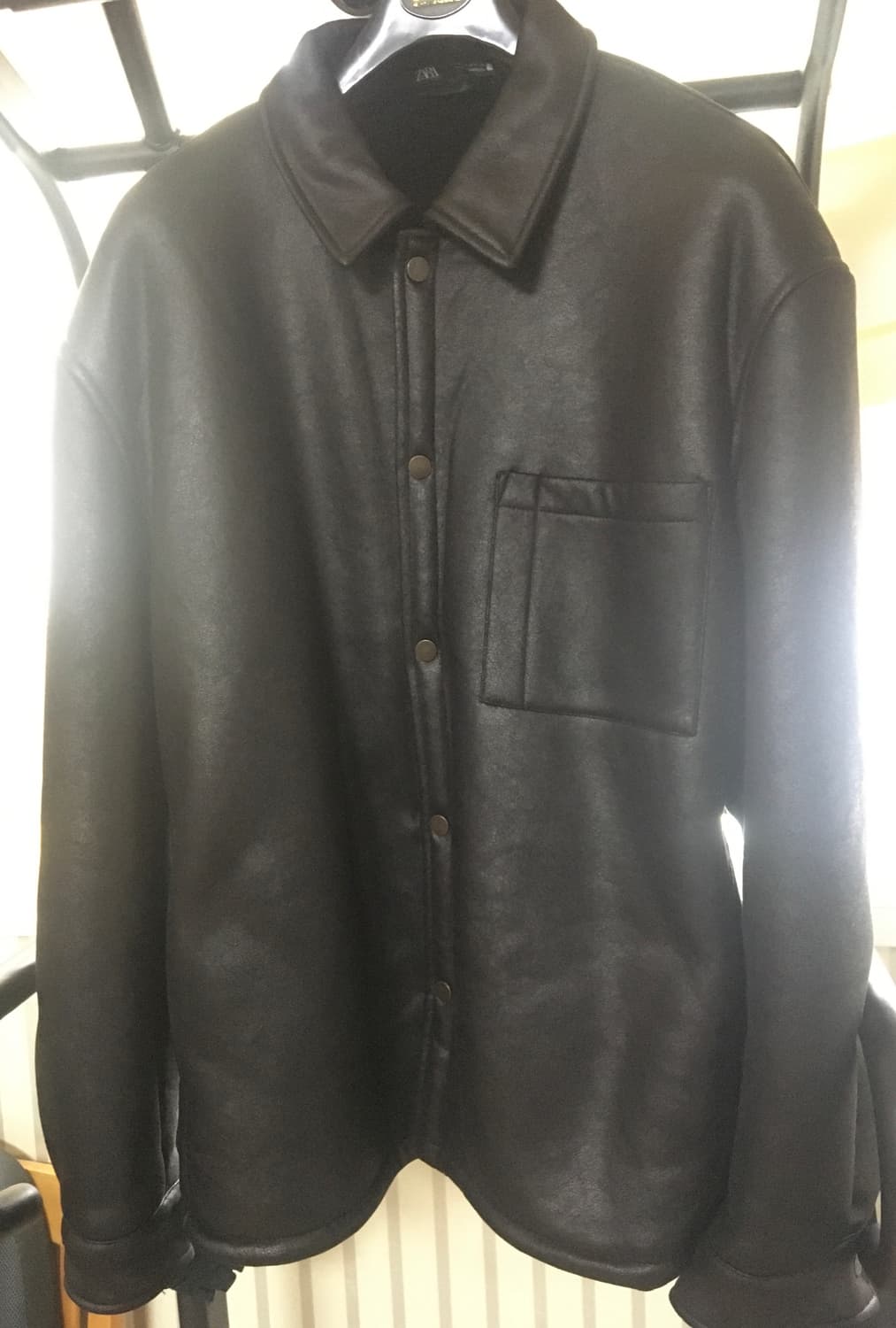 자라 가죽자켓 블랙 판매합니다 상품이미지3