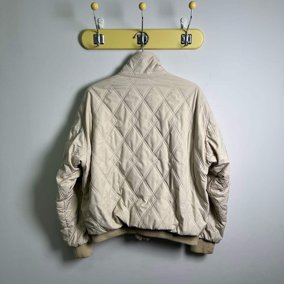 지방시 아이보리 리버시블 퀼팅 봄버 자켓 M 상품이미지2