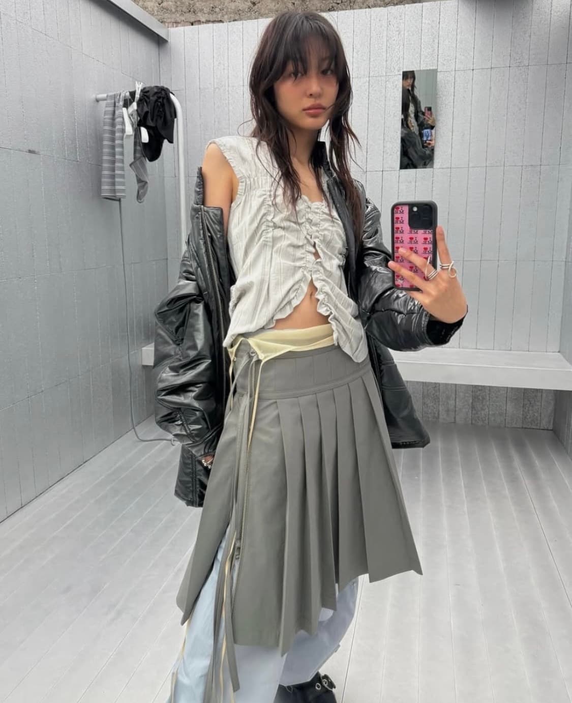 로우클래식  플리츠 스커트 카키 PLEATED ZIPPER SKIRT  상품이미지5