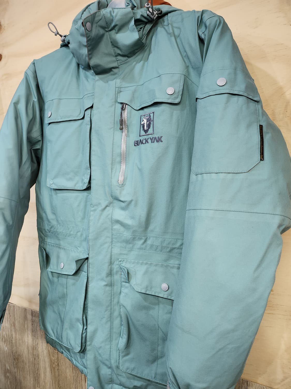 422) 블랙야크 L다리우스 구스다운자켓 고어텍스 패딩 상품이미지3