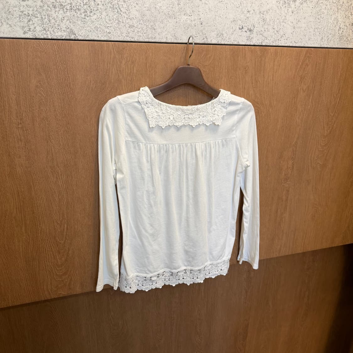 빈티지 롱슬리브 티셔츠 레이스 카라 핀턱 디테일 아이보리 상품이미지2