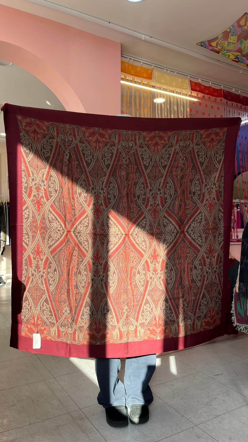 빈티지 에스닉 페이즐리 버건디 패브릭 상품이미지1
