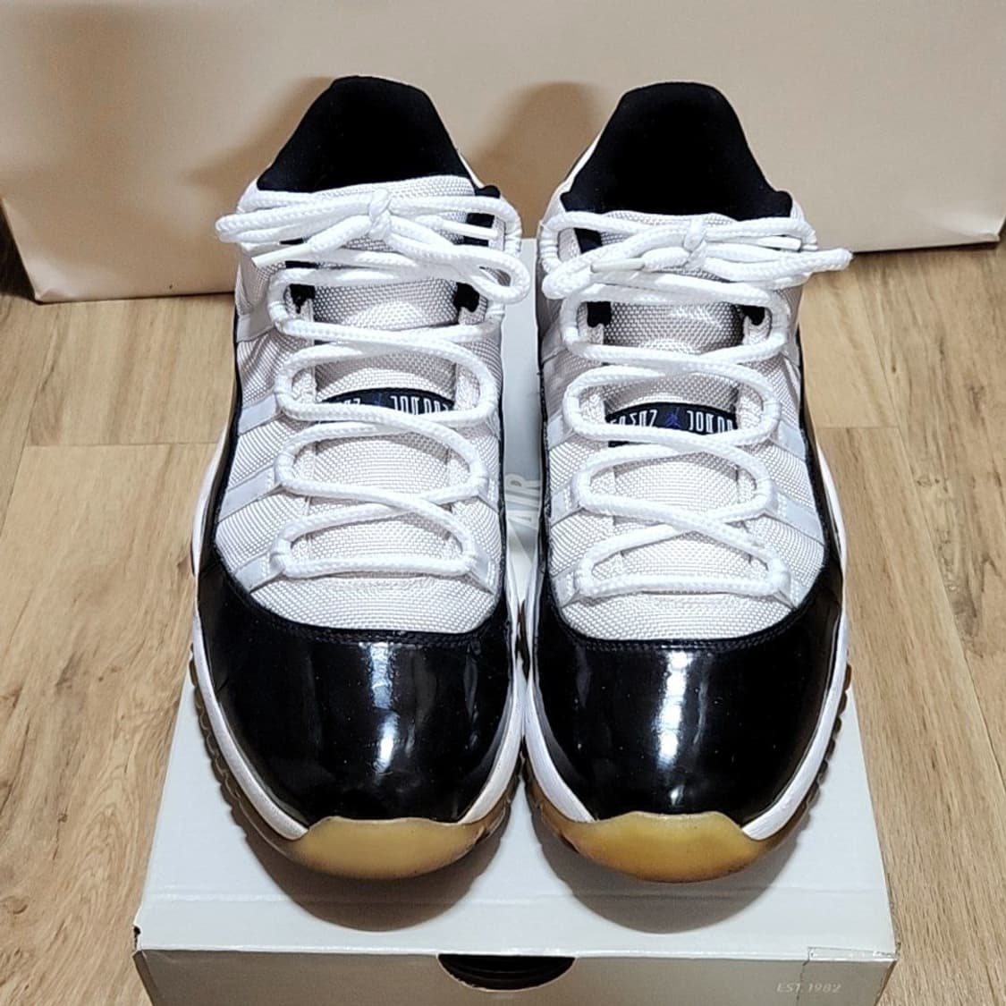 나이키 조던11 290 콩코드 로우 상품이미지2